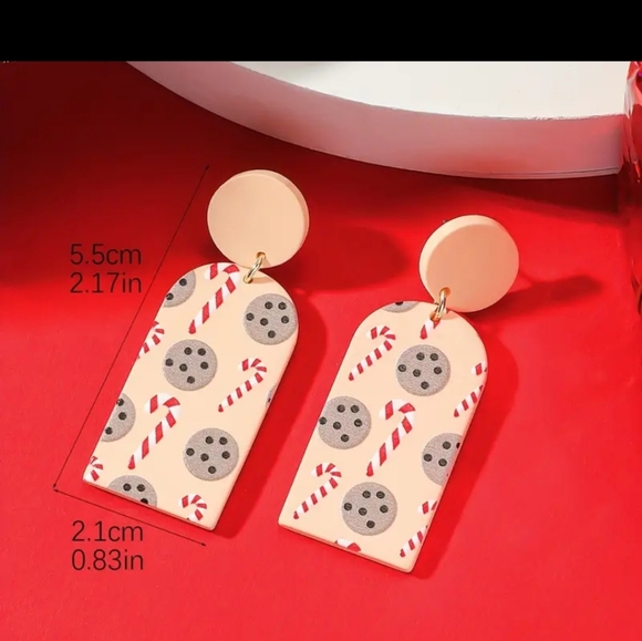 ** BRAND NEW SWEET CHRISTMAS TREAT EARRINGS - Picture 4 of 4
